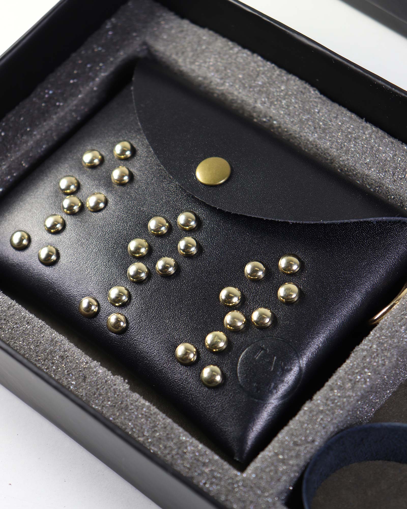 Tayi Signature Handy Wallet