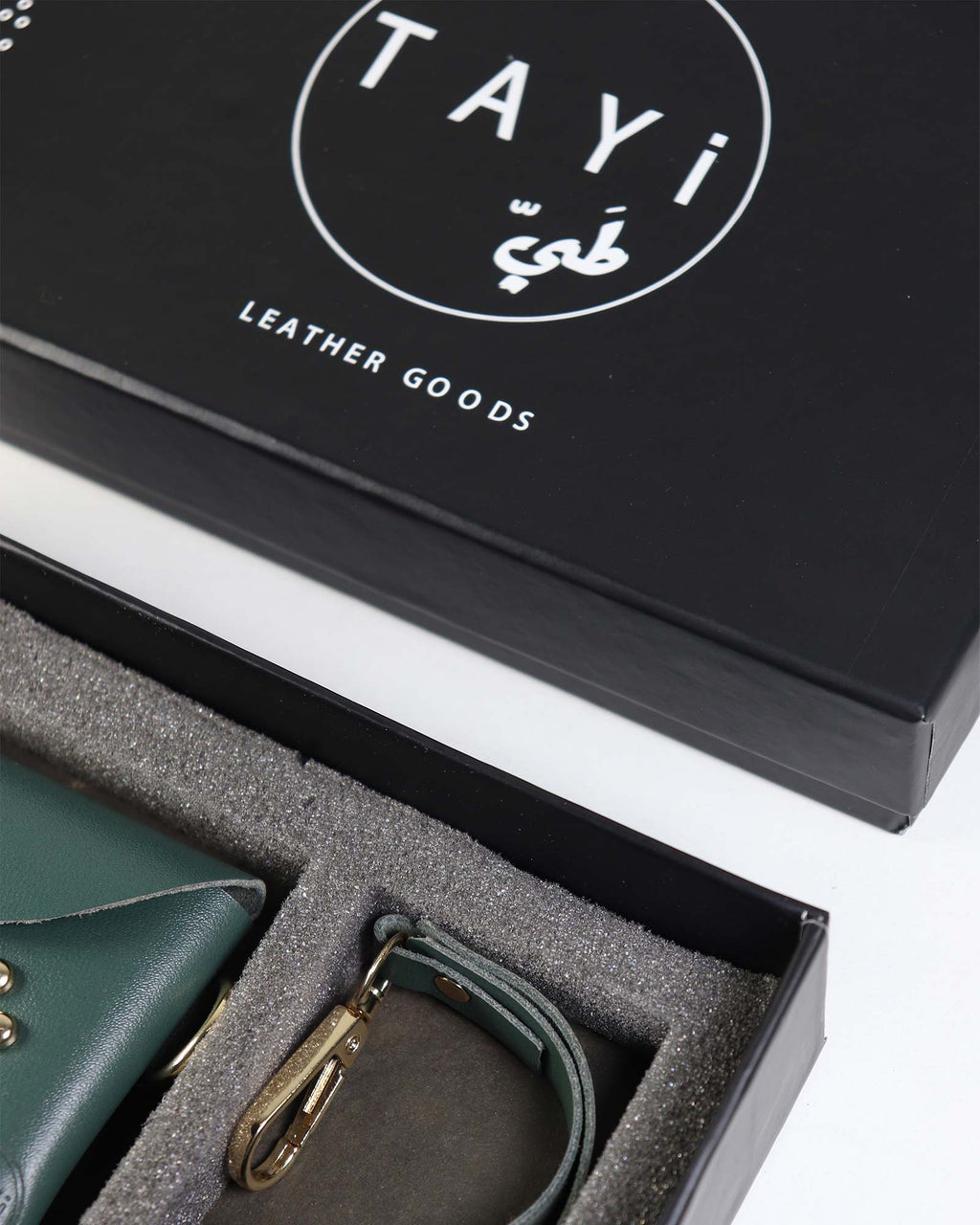 Tayi Signature Handy Wallet